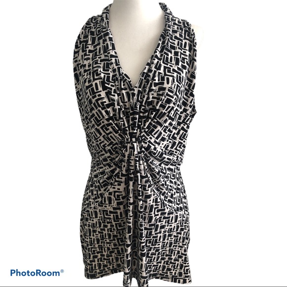 Chaus Tops - $5 SALE Chaus Sleeveless Top Size XL